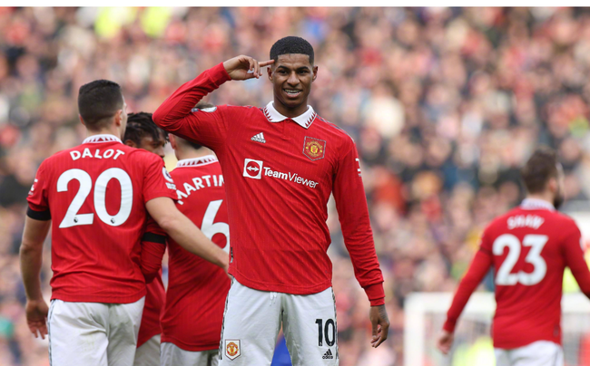 教练组的首 教练组的首